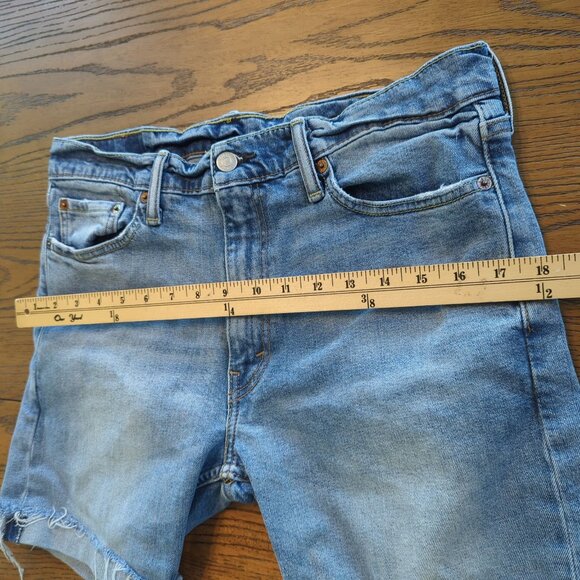 Levi's 513 Cutoff Blue Denim Jean shorts Womens W32 Distressed Frayed Hem - Picture 12 of 14